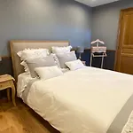 Holiday home La Maison Du Caillou Pontarme